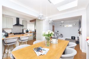 Photo 30- click for photo gallery